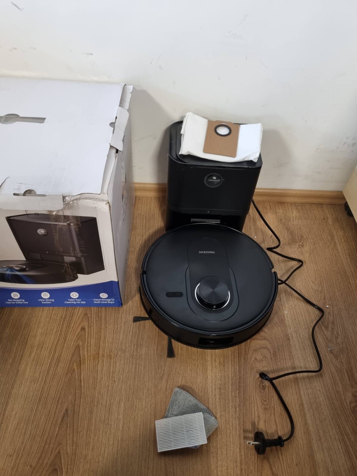 162035 - PROSCENIC Q8 MAX+ Fshesë Robot me Korrent, Hartëzim 8000Pa, Kapacitet 200 min, Shmangia Automatike e Pengesave, Lidhje WiFi/Alexa/Aplikacion, Përshtatshme për Qilima/Dysheme/Flokë