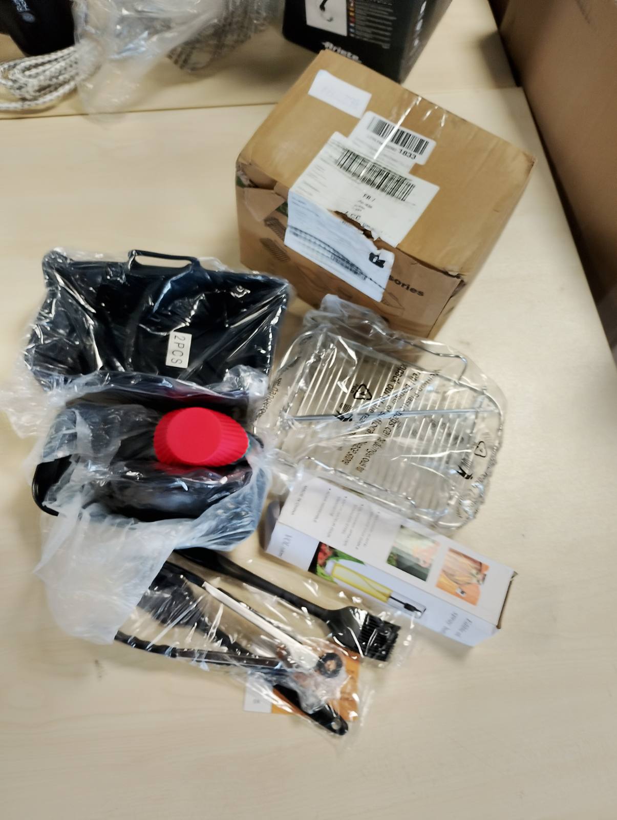 162741 - VERNATTI - Set Aksesori për Fritezë me Ajër, Shporta e Dyfishtë për Modelet Ninja AF300EU, AF400EU, Tower T17088, Forma Silikoni pa BPA, Kapacitet 7.6-9.5L për Shumëtenxhere