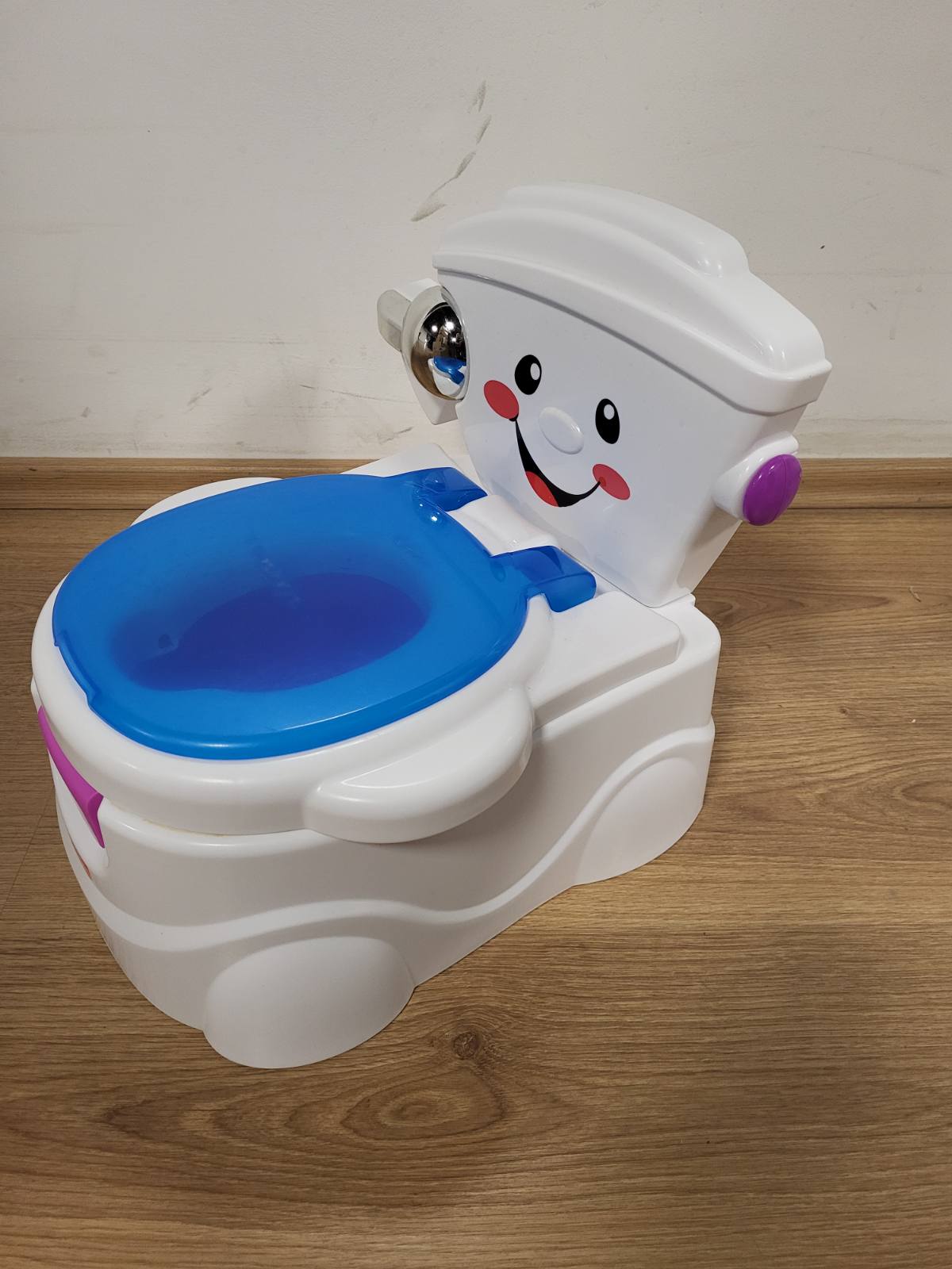 184061 - FISHER-PRICE Tualeti Im i Parë, Ujëvarë për Fëmijë mbi 1 Vjeç, me Muzikë dhe Fraza Qesharake, Tualeti Portativ, Kapëse Tualeti e Lëvizshme, Versioni Gjerman, P4326