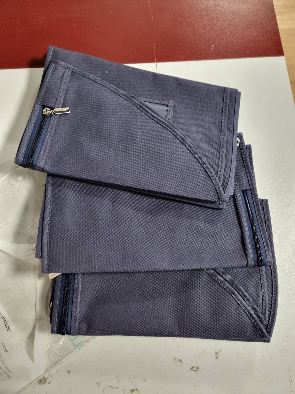 184877 - HANGERWORLD - Mbulesë Rrobash e Ajrosur / Çantë Rrobash Blu me Vrima Mbajtëse, Set prej 3 Copësh, 100 cm
