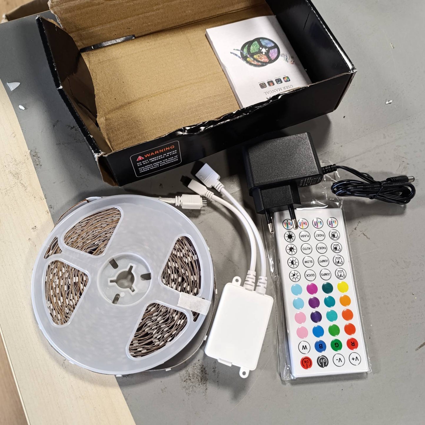 185639 - HOVVIDA Shirit LED 15M, me 450 LED (30 LED/m), Modalitet Muzike dhe Kohe, i Kontrollueshëm nga Aplikacion dhe Telekomandë, Për Dhomë, Dhomë Ndenjeje, Kuzhinë, Dhomë Gjumi, Bar, Festë
