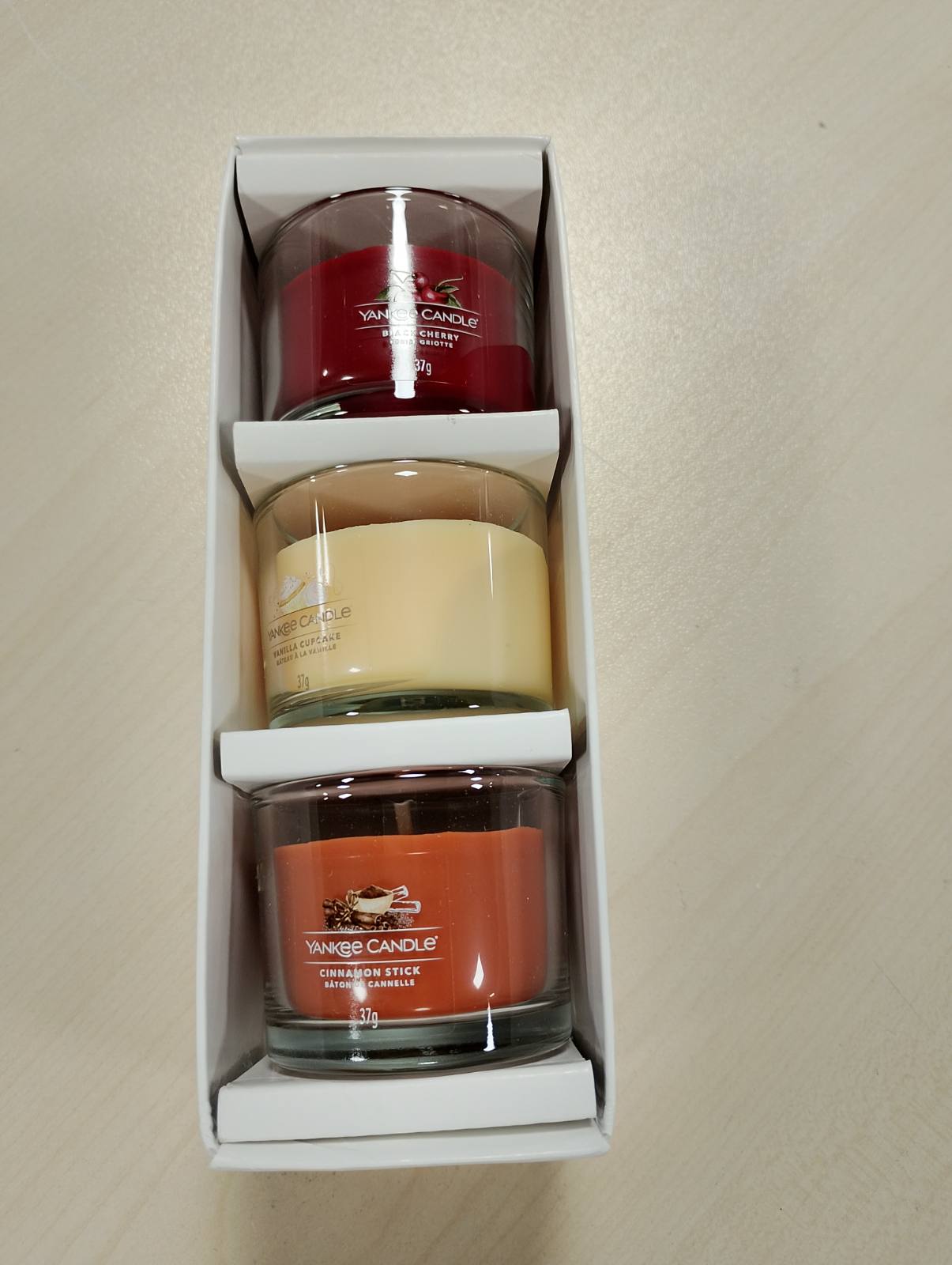 185999 - YANKEE CANDLE Set Dhurate me 3 Qirinj Aromatikë të Vogël, Materiali: Dylli i Sojes