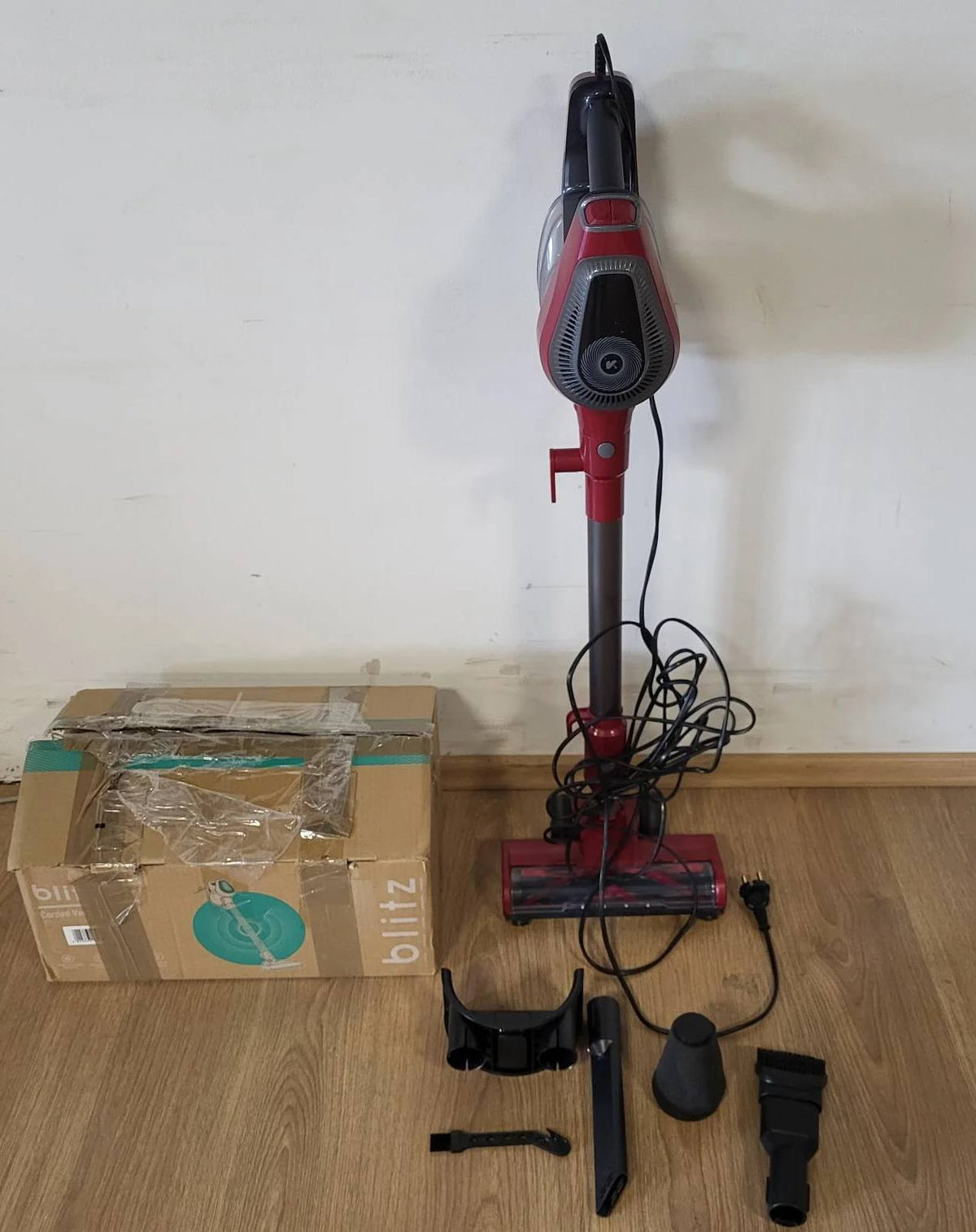 187095 - VEXILAR C8 Fshesë Elektrike me Kabllo, 60KPa, LED, 5-në-1 Ultra e Lehtë, Kabllo 7m, Potenciale për Qilima/Dysheme/Qime Kafshësh Shtëpiake, Vertikale