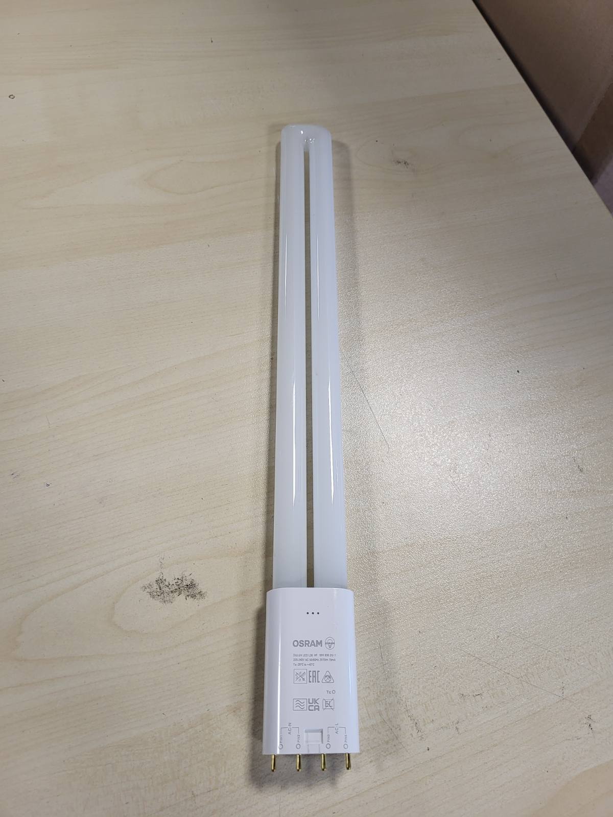 187529 - OSRAM - Llambë LED Dulux L36 HF, 2G11, 18W, 2070 Lumen, E Bardhë e Ngrohtë (3000K), 50/60 Hz, Zëvendësim për Llambë Konvencionale 36W-Dulux