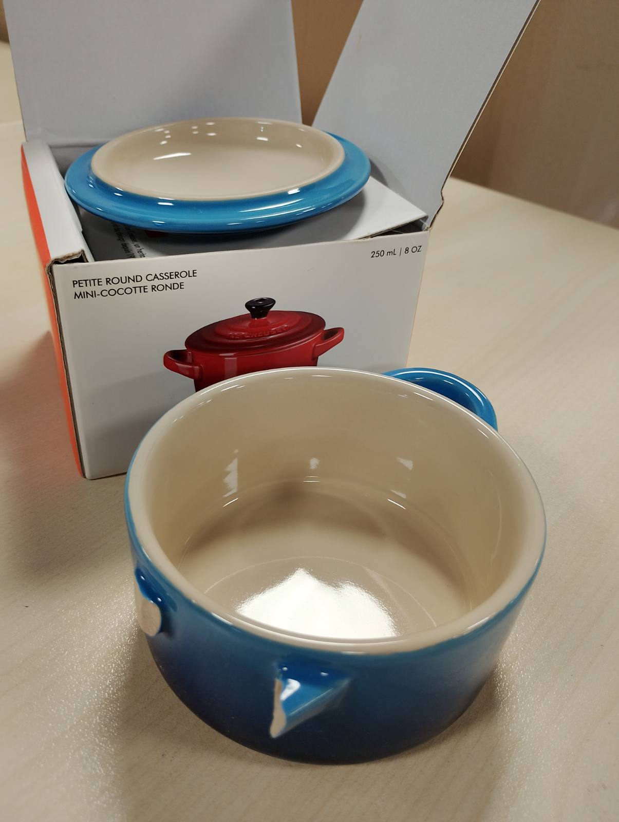195967 - LE CREUSET Mini Cocotte prej Guri, Kapaciteti 200 ml, Dimensionet 10 x 5 cm, Ngjyra e Kaltër, 71901102200100