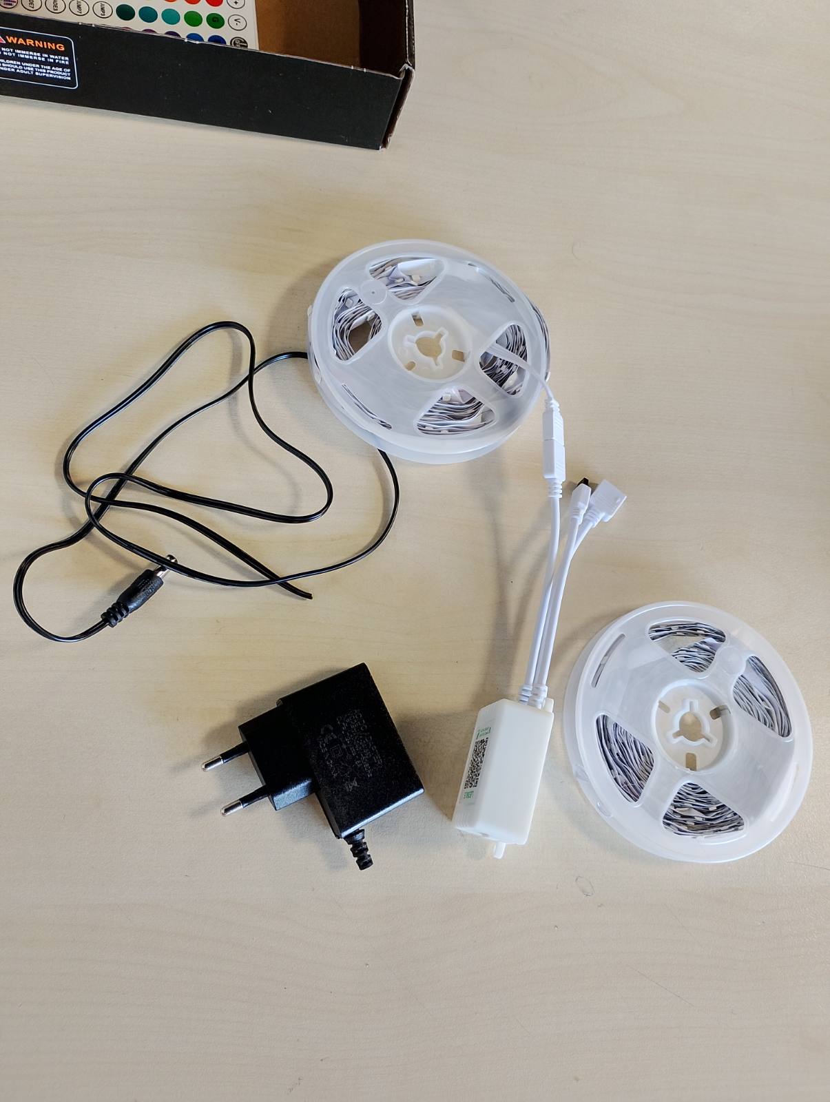 197462 - HOVVIDA Shirit LED 20M, 30 LED/Metër, 2x10M, RGB 24V, 600 LED, me APLIKACION dhe Telekomandë, Sinkronizim Muzikor, Modalitet Kohëmatësi, Për Dhomë Gjumi, Dhomë Lojërash, Festë, Festival