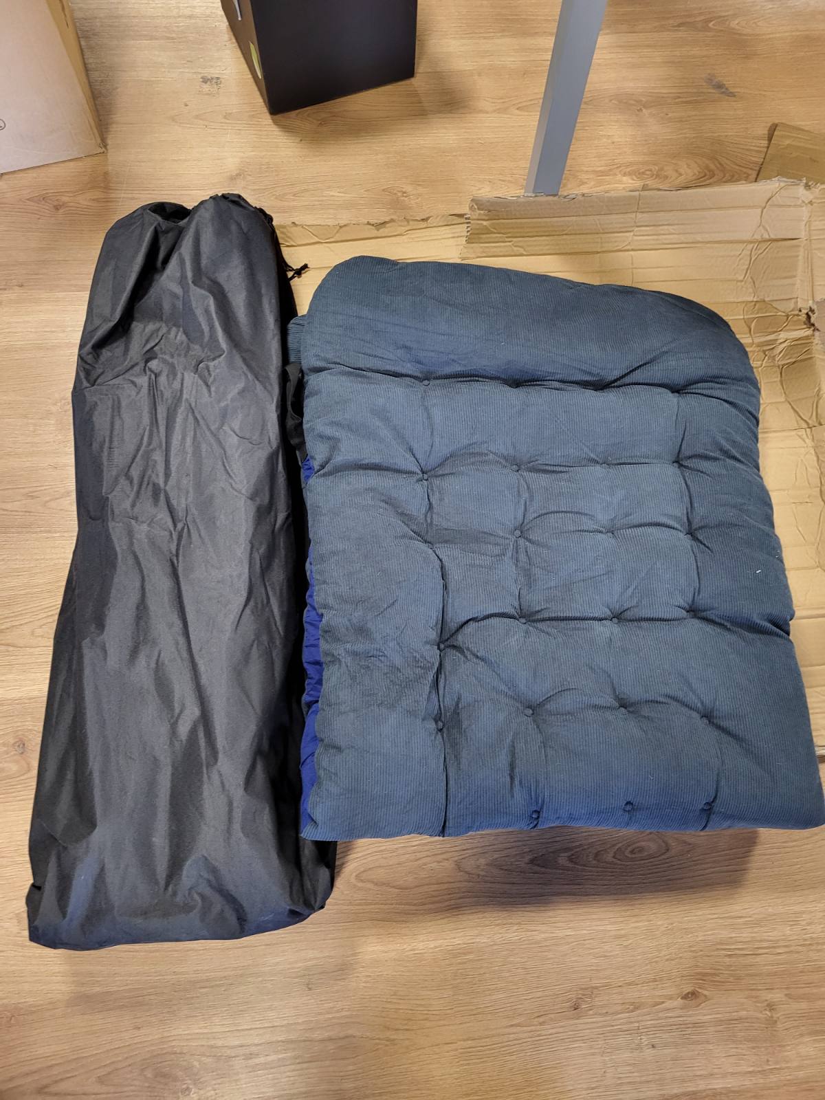 208205 - ATORPOK SHOP Krevat Kampingu për të Rritur me Jastëk dhe Çantë Mbajtëse, Kapacitet 204kg, Portativ, Material Poliester, Ngjyrë Blu