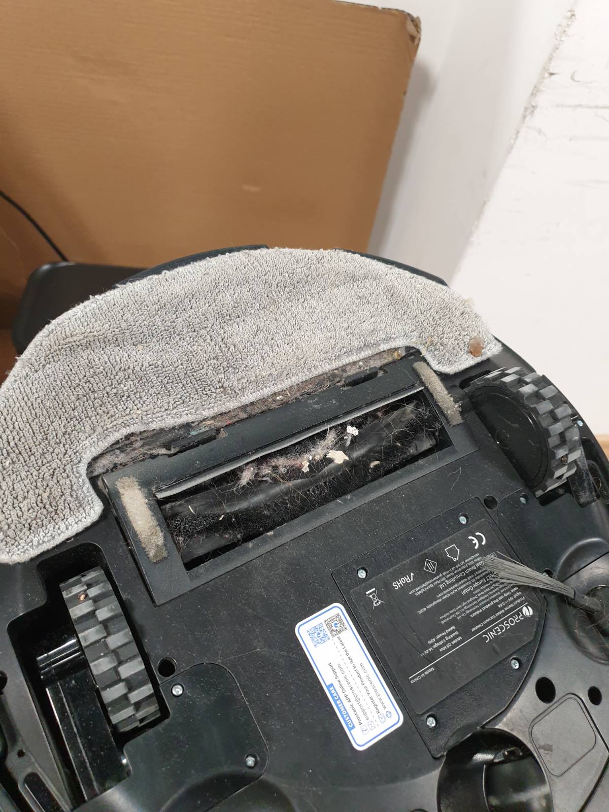 213021 - PROSCENIC Fshesë me korrent robot Q8 Max me funksion fshese, 8000Pa, 200 minuta, stacion vetë-dorëzimi, qese pluhuri 3L