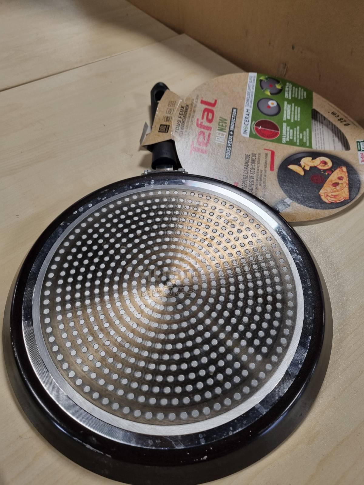 213730 - TEFAL Tigan 28 cm, Tigan me induksion, Veshje qeramike, Renew C4253913, Gri