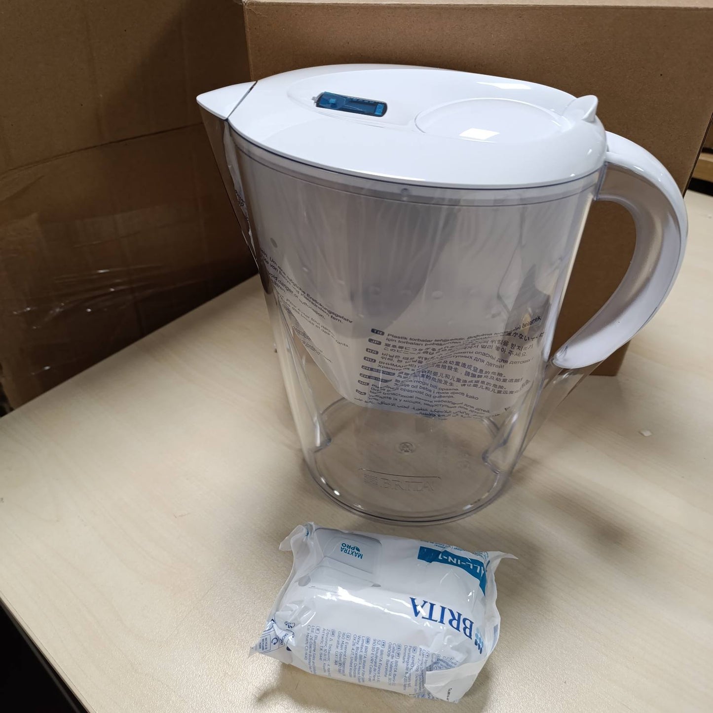 214307 - BRITA Enë filtri për ujë të bardhë Marella XL (3.5l) me 1x fishek MAXTRA PRO