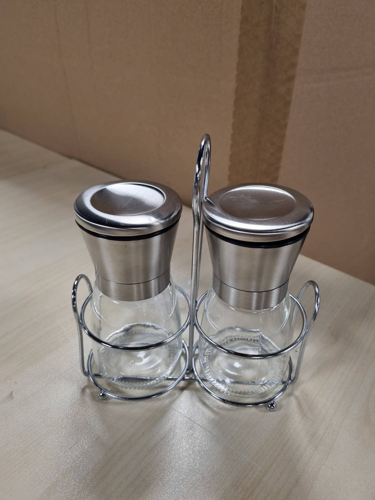 216233 - ATLIBERSWO Set me 2 mullinj erëzash 180 ml, qelqi dhe çelik inox