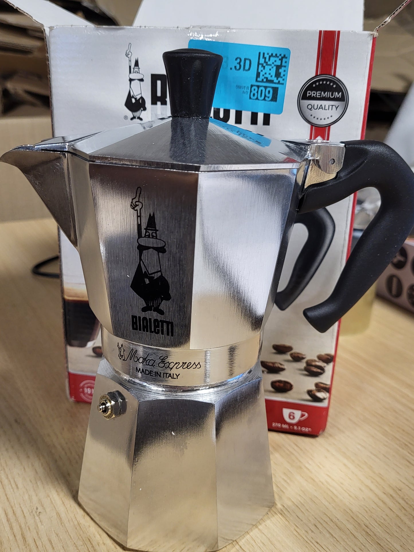 217779 - BIALETTI - Makinë Espressoje Moka Express Iconic në Sobë, Alumini, 270 ml, Argjendtë/E Zezë