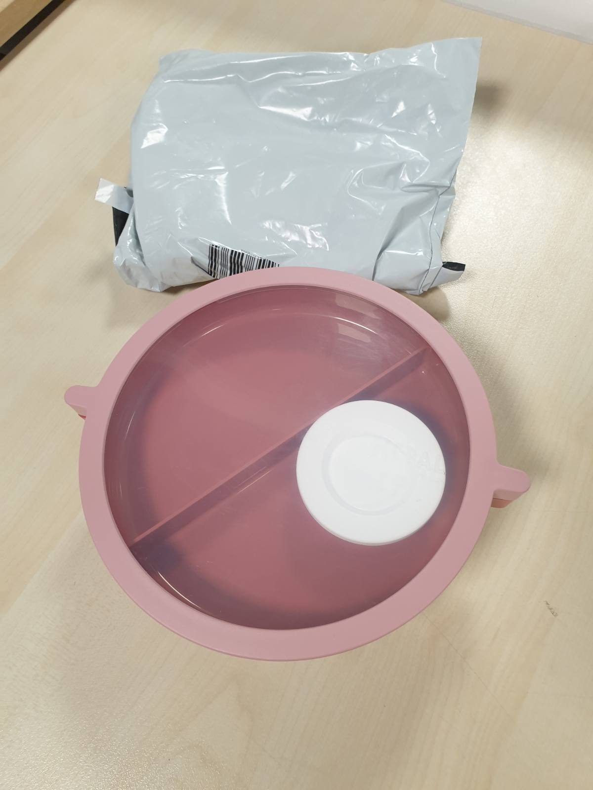 218704 - MEPAL Bento Bowl Vita, Kuti Dreke me Ndarje, 1500 ml, Ngjyrë Maja e Gjallë