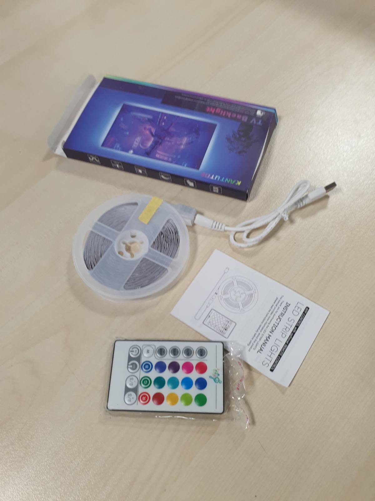 219424 - KANTUTOE - Ndriçim prapa për TV LED, Shirit LED 6m për TV 65-85 inç, Drita TV LED RGB me Sinkronizim Muzikor, Aplikacion Bluetooth dhe Shirit Drite me Telekomandë për Dhoma (19.68ft)