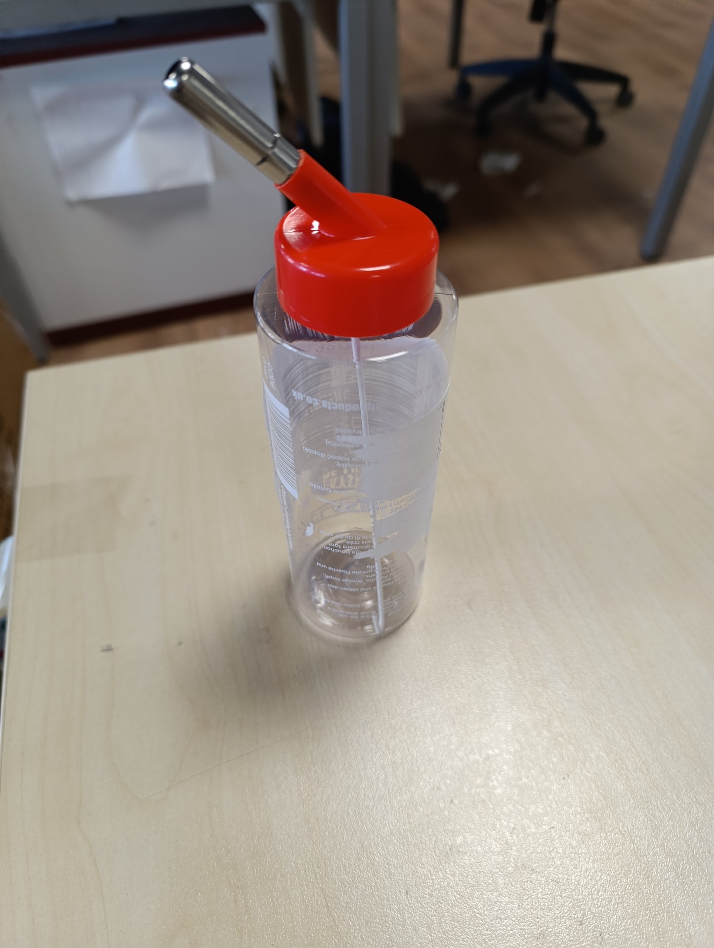220690 - KERBL SHISHE PËR PIJE PËR LEPUJ CLASSIC DE LUXE - 320 ML PËR PIJE PËR BREJTËS