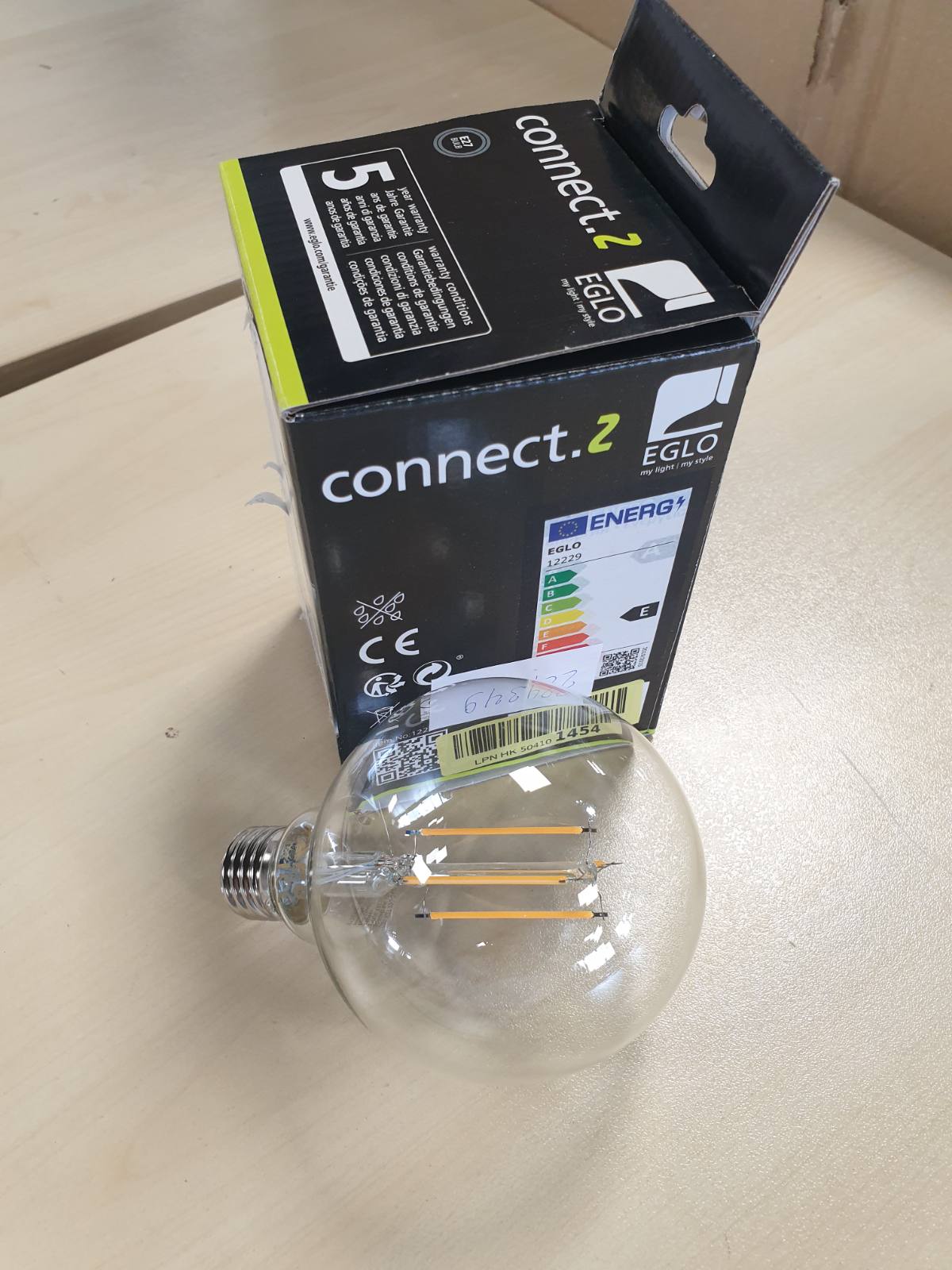 224349 - EGLO Llampa LED Connect.z për Shtëpi Inteligjente E27, G95, ZigBee, 806 Lumen, 6 Vat, E Bardhë e Ngrohtë, Llampa Vintage Transparente