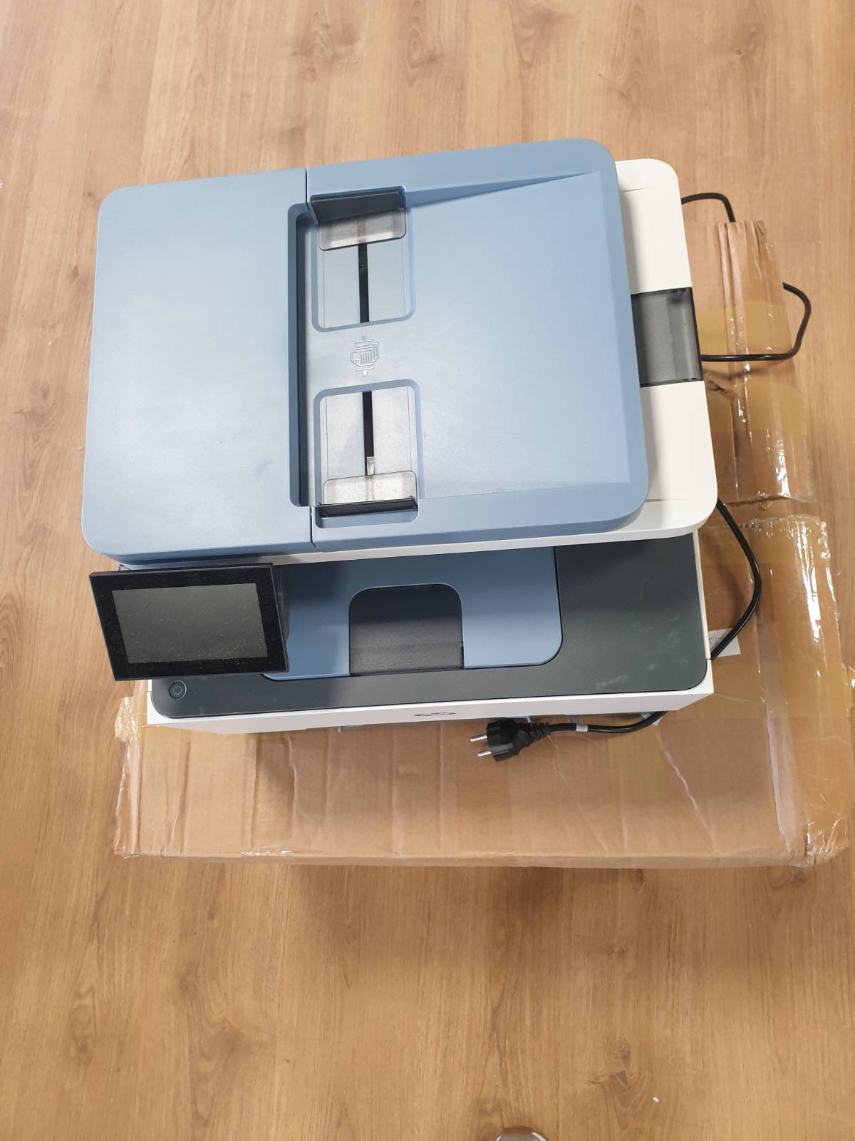 267517 - Printer lazer me ngjyra shumëfunksional HP Color LaserJet Pro MFP 3302fdwg, faks, printim automatik dypalësh, ekran me prekje, Wi-Fi, Ethernet, USB, Wolf Pro Security