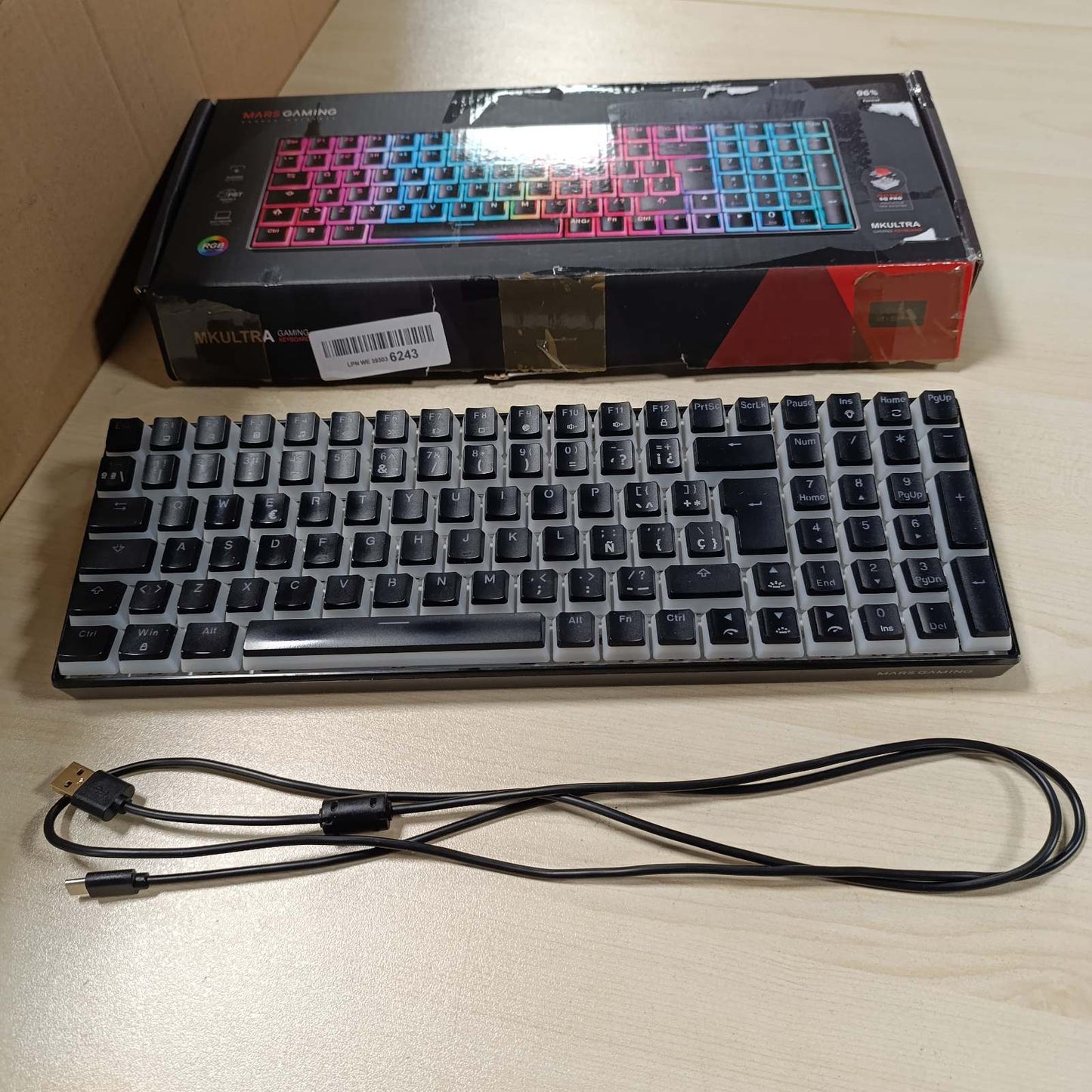 267689 - MARS GAMING MKULTRA - Tastierë Mekanike RGB, e Zezë, Kompakte 96%, Ndërprerës Outemu SQ Kafe, Spanjisht