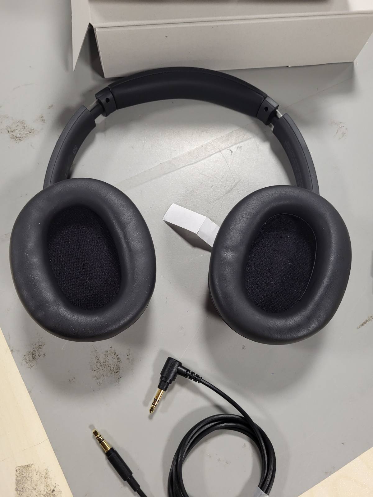 267696 - SONY WH-CH720N - Kufje pa tel Bluetooth me anulim zhurmash - Mikrofon i integruar - Jetëgjatësi baterie deri në 35 orë - Karikim i shpejtë - Ngjyra: e zezë
