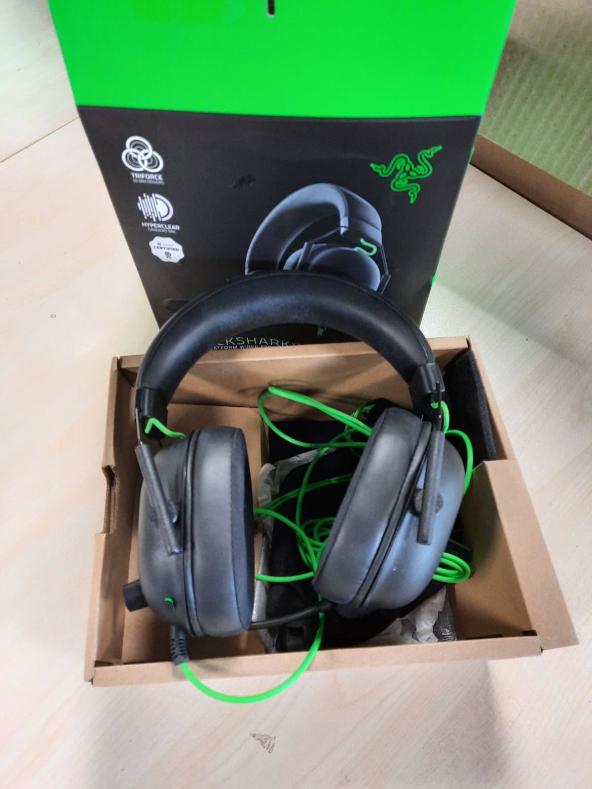 267898 - RAZER Razer BlackShark V2 X - Kufje për Lojëra me Tel, Drajverë 50 mm, Anulim Zhurme për PC, Mac, PS4, Xbox One dhe Switch, E Zezë