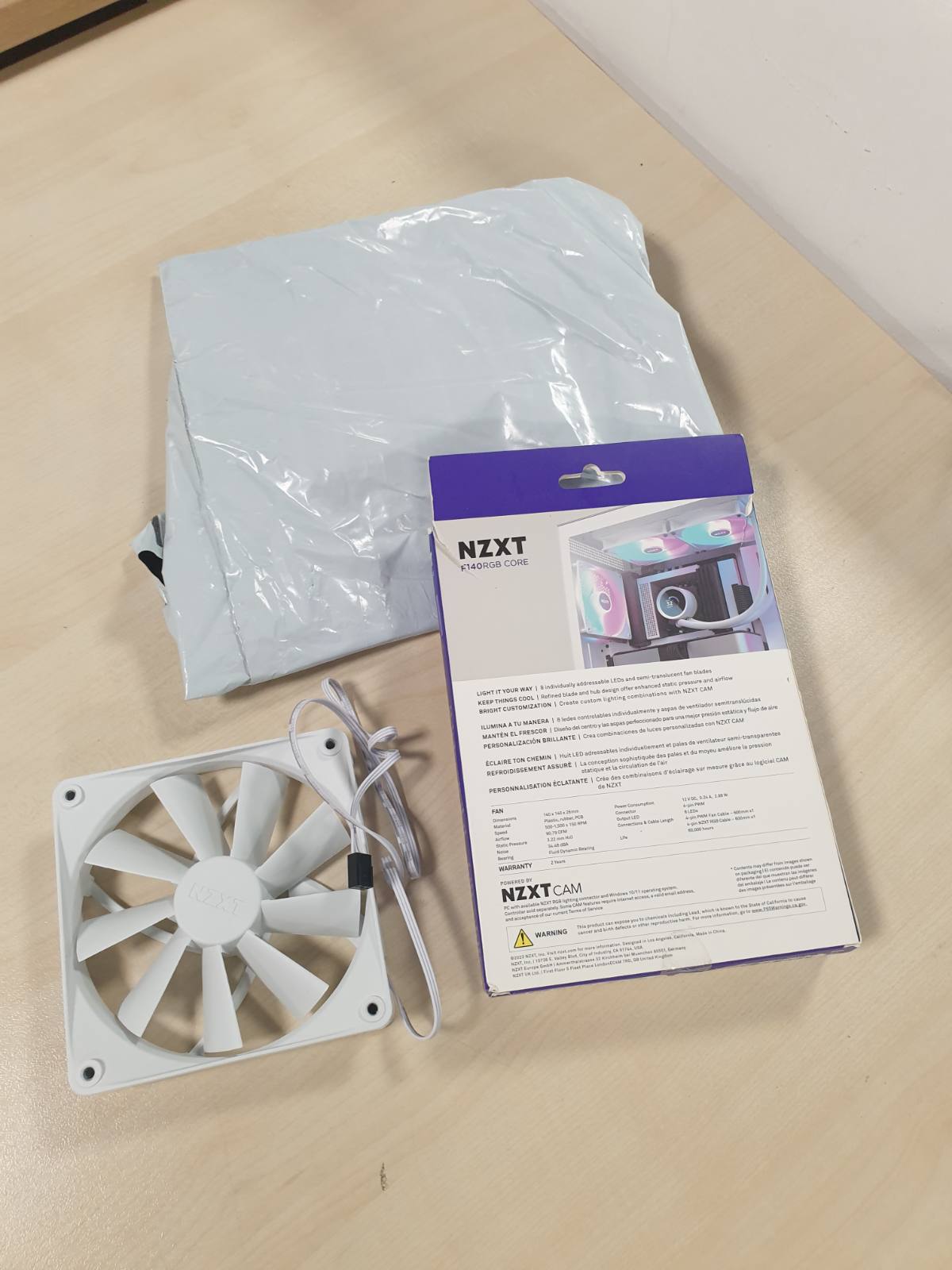 268661 - VENTILATOR NZXT F140 RGB ME NJË BËRTHAMË TË VETME 140X140X26
