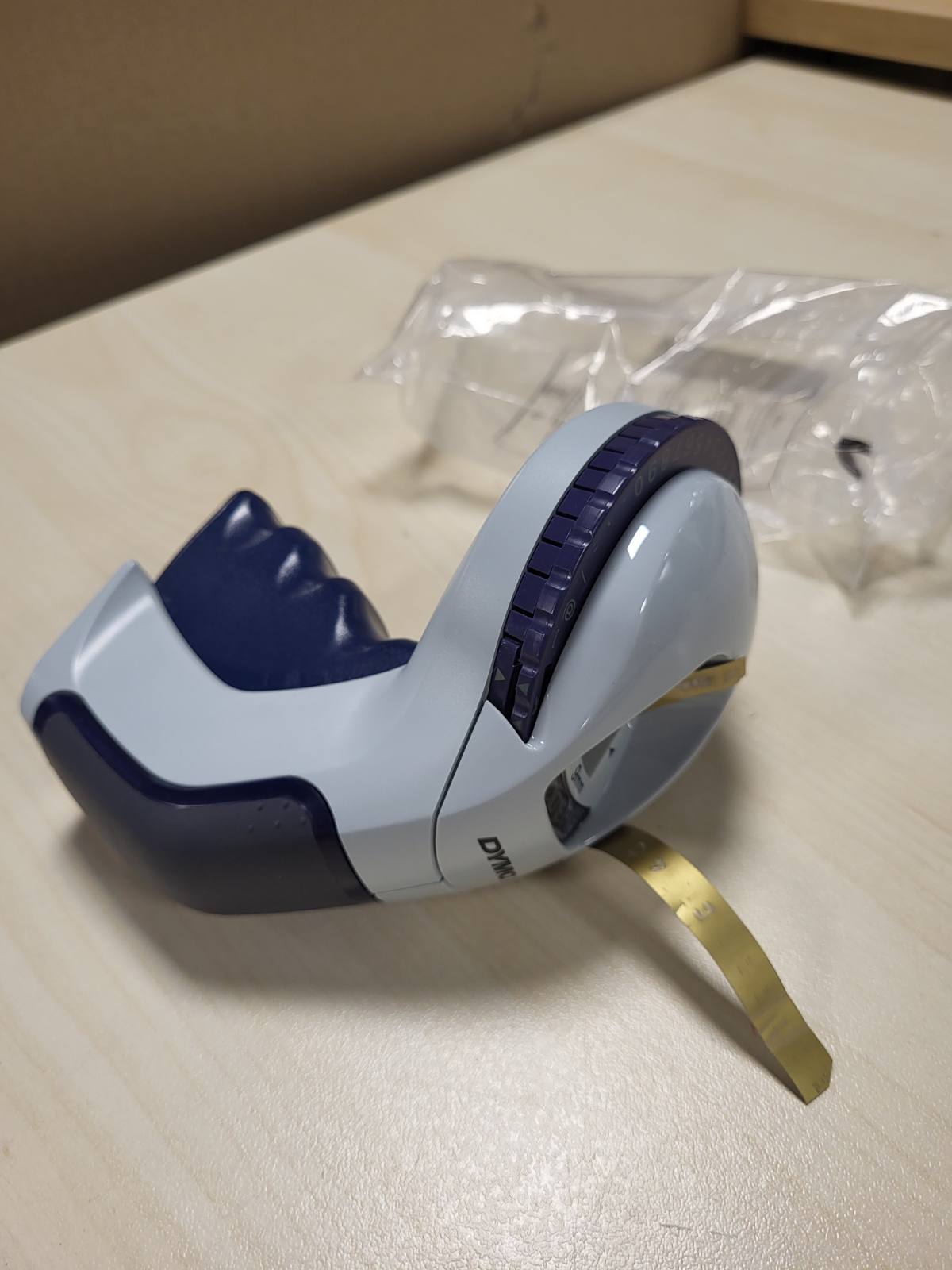 269006 - DYMO Makinë stampimi Omega për përdorim në shtëpi