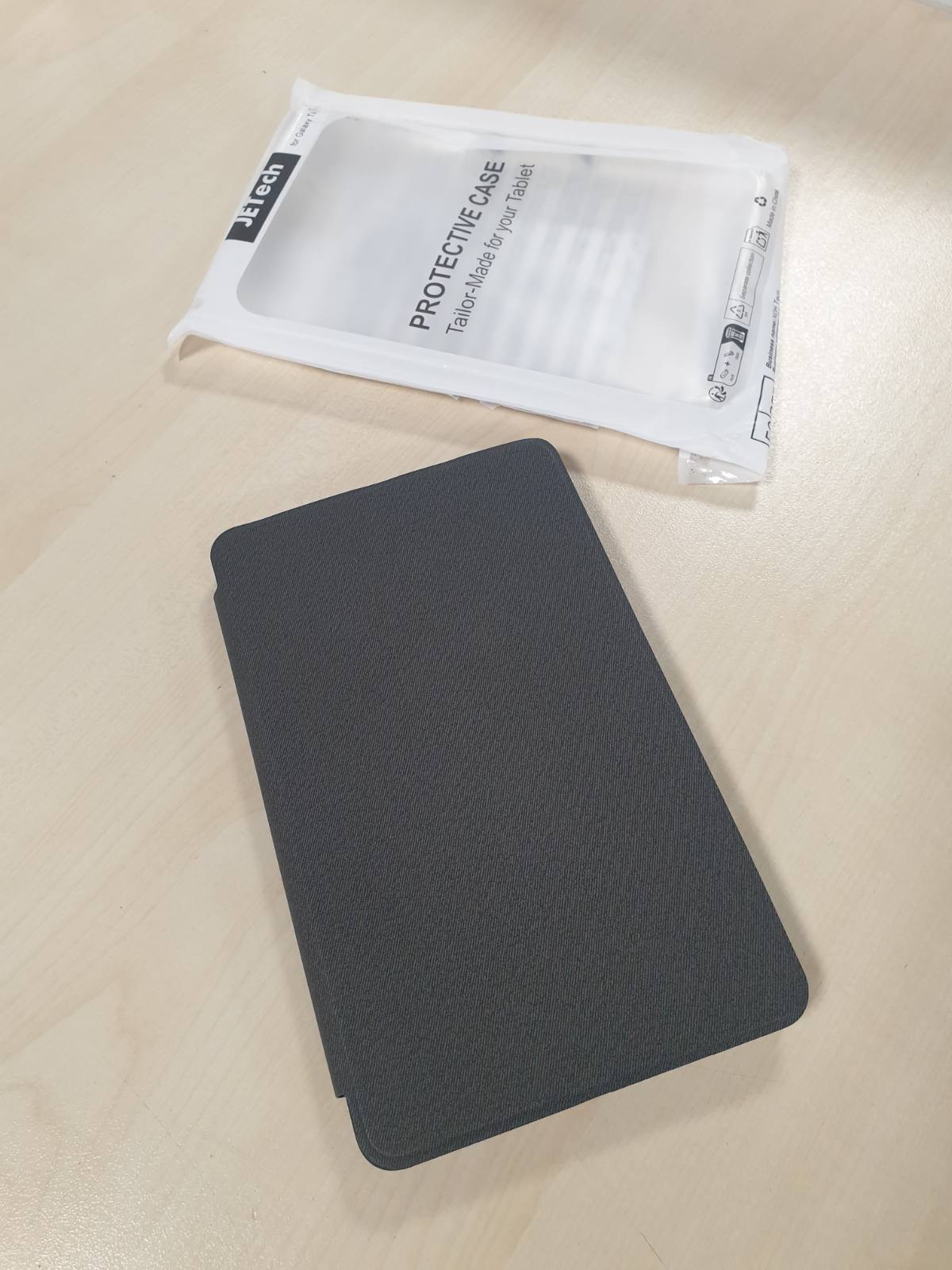 269084 - JETech Mbrojtëse për Samsung Galaxy Tab A11, Mbrojtëse e Hollë me Folio, E Zezë