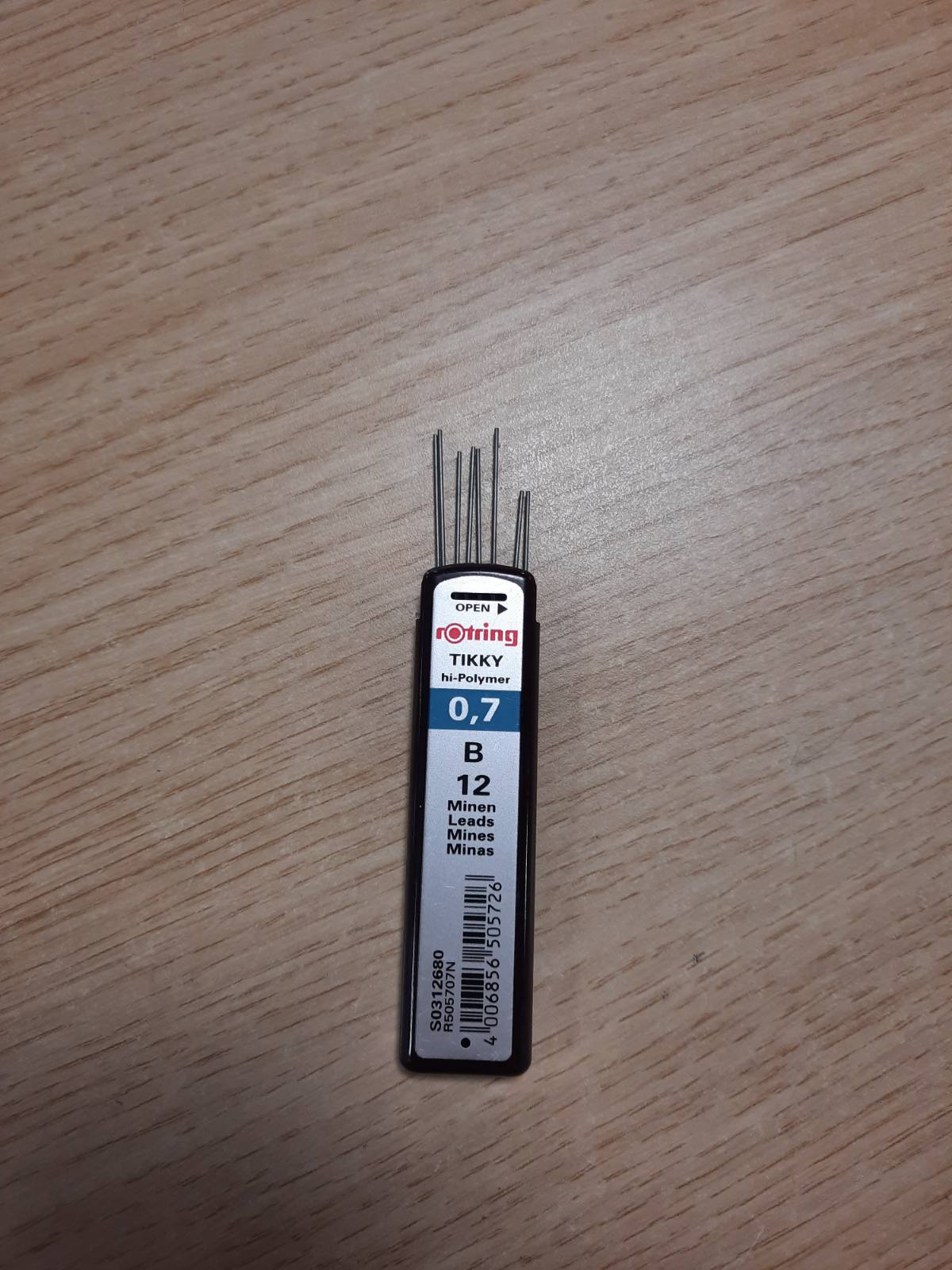 269353 - ROTRING Hi-Polymer - Maja të rimbushshme për lapsa mekanikë të imët B, 0.70 mm, 12 maja