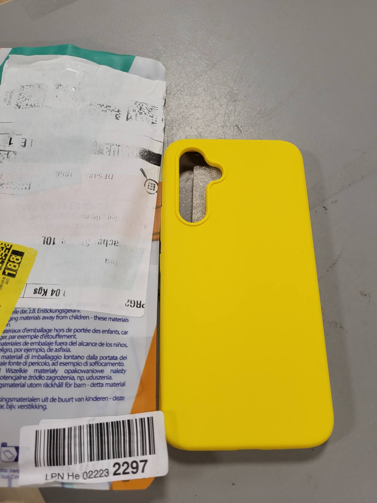 269487 - KWMOBILE Mbështjellëse për telefonin Samsung Galaxy A54 5G - Mbështjellëse silikoni - Karikim pa tel - Mbulesë mbrojtëse në të verdhë të ndezur