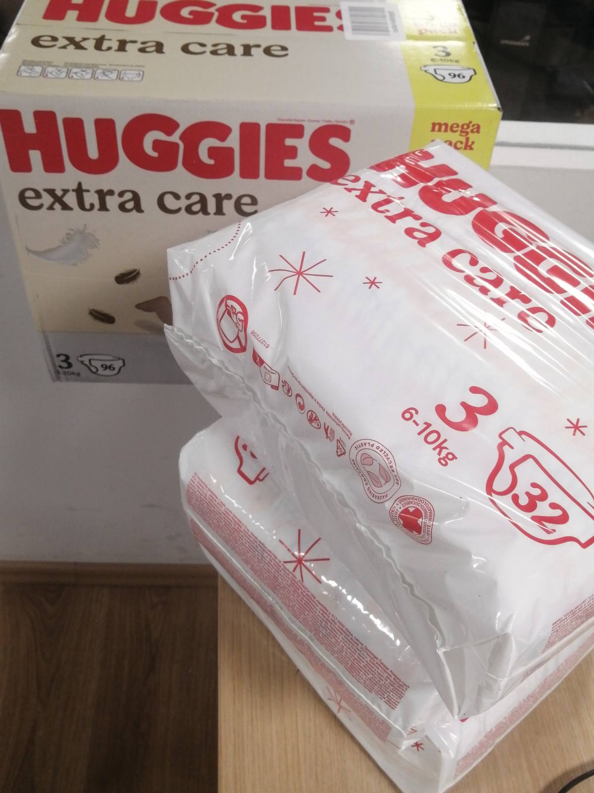 271322 - HUGGIES Extra Care Pelena për Foshnje Madhësia 3 (6-10 kg), Pako me 96 pelena, ekstra të buta, mbrojtëse kundër rrjedhjeve, hipoalergjike