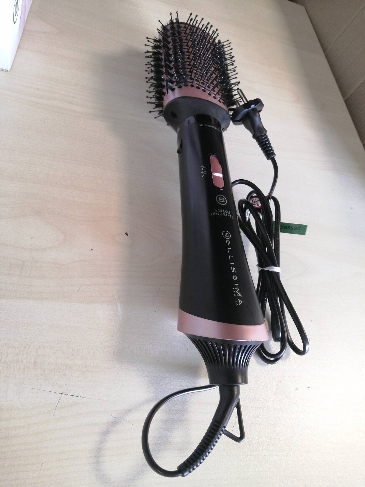 271363 - BELLISSIMA - Furçë Ajri Volum Dry&Style Volumizuese, 1000 W, Than, stilon dhe shton vëllim, jonizues dhe qeramikë për flokë të mbrojtur