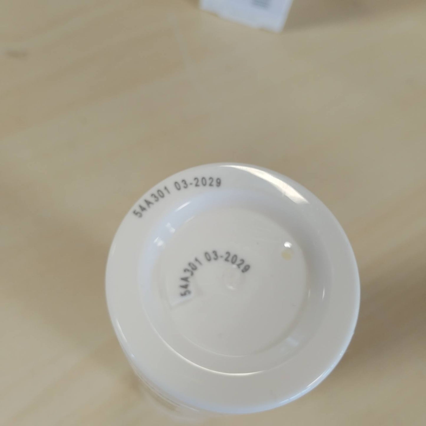 271588 - LA ROCHE POSAY Age Correct, Krem Mbrojtës Anti-Plakje, 50 ml, Veprim Anti-UVA dhe UVB, Me Acid Hialuronik, Niacinamidë dhe Phe-Resorcinol
