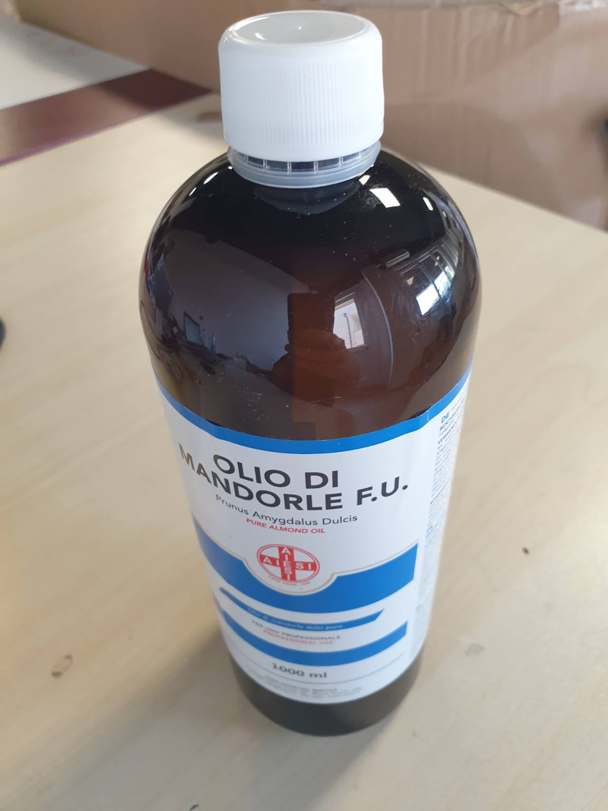 272003 - AIESI® Vaj bajamesh i ëmbël 100% i pastër FU, 1000ml, i presuar në të ftohtë, për përdorim farmaceutik, ushqimor, kozmetik dhe dermatologjik, Prodhuar në Itali