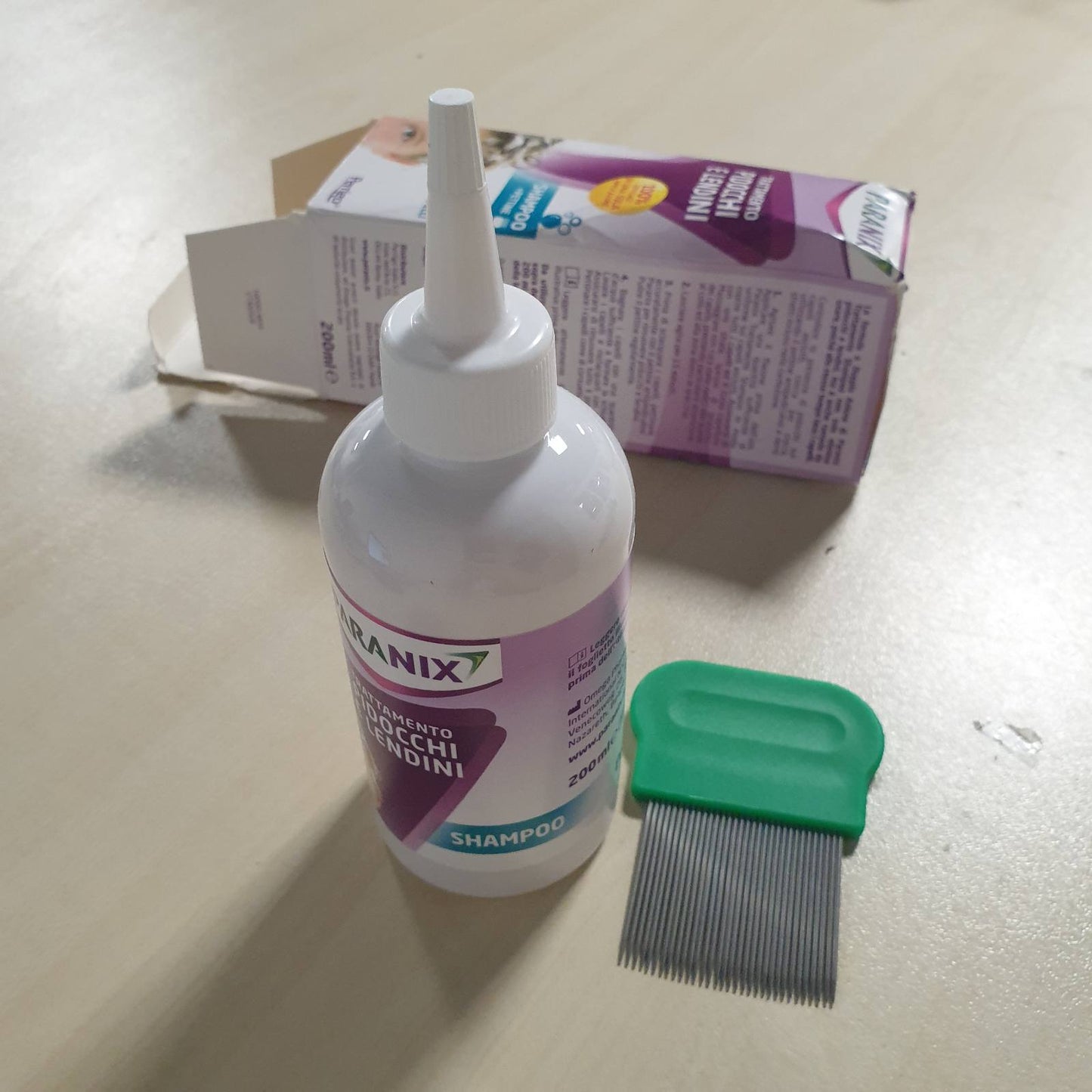 272018 - PARANIX Shampo për trajtim me krehër, eliminon morrat dhe thërrijat, 200 ml