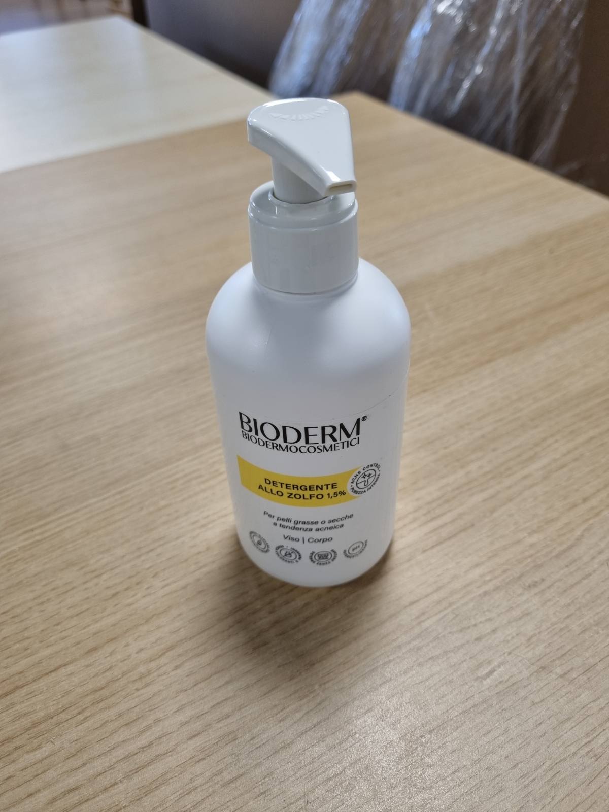 272114 - Bioderm | Pastrues S 1.5% Sulfur, Pastrues për fytyrën dhe trupin, 300 ml me dozator
