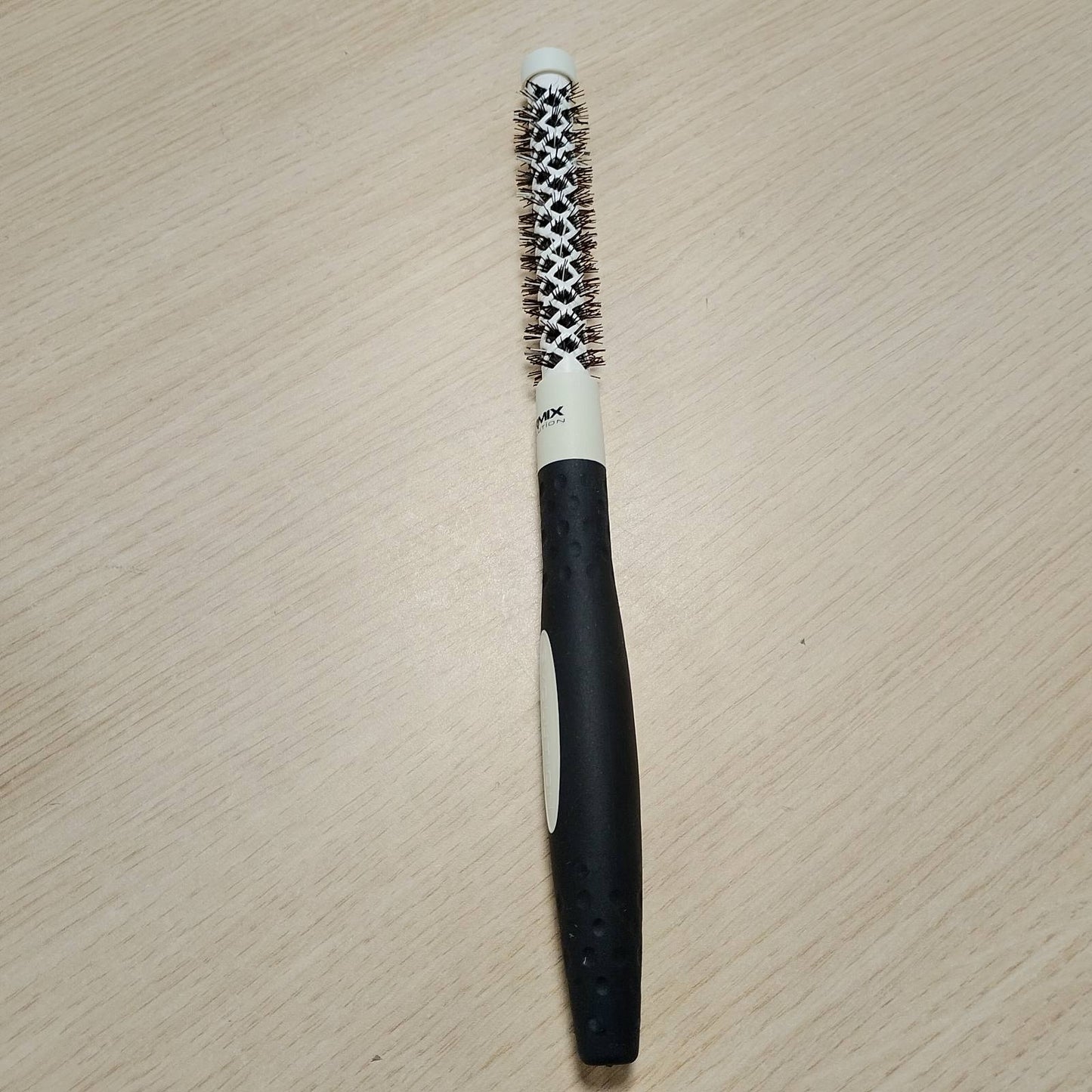 272214 - TERMIX Furçë Evolution Soft Ø12, termo e rrumbullakët me fije speciale për flokë të hollë, e disponueshme në 8 diametra, 1 pako