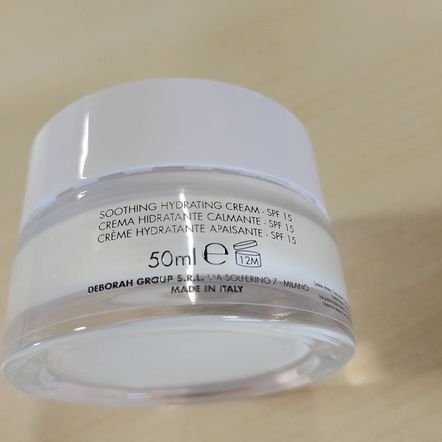 272357 - DERMOLAB Krem hidratues qetësues për fytyrën, 50 ml, me acid hialuronik, SPF 15.