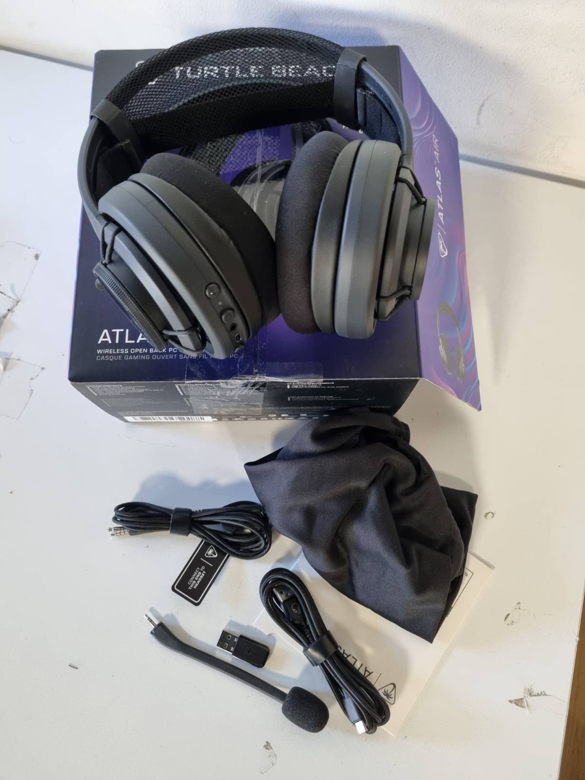 272758 - TURTLE BEACH Kufje pa tel Atlas Air me audio 24-bit, mikrofon me cilësi transmetimi, jastëkë veshësh me shkumë memorieje, Bluetooth për PC, PS5, PS4 dhe celularë