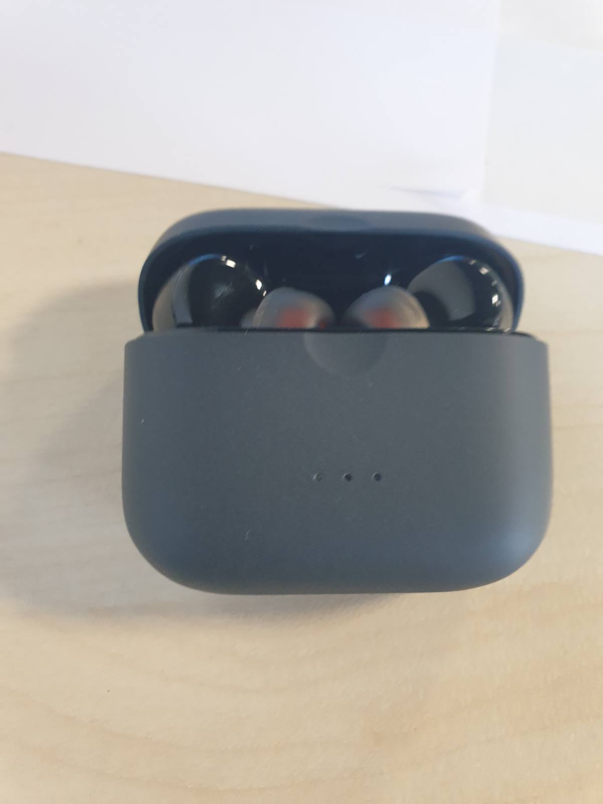 272854 - ANKER Kufje Bluetooth Soundcore Liberty Air 2, me Drajverë Audio në Formë Diamanti, 4 Mikrofonë, Bateri 28 orë, EQ i Personalizuar HearID, Bluetooth 5 me Izolim Zhurme (E Zezë)