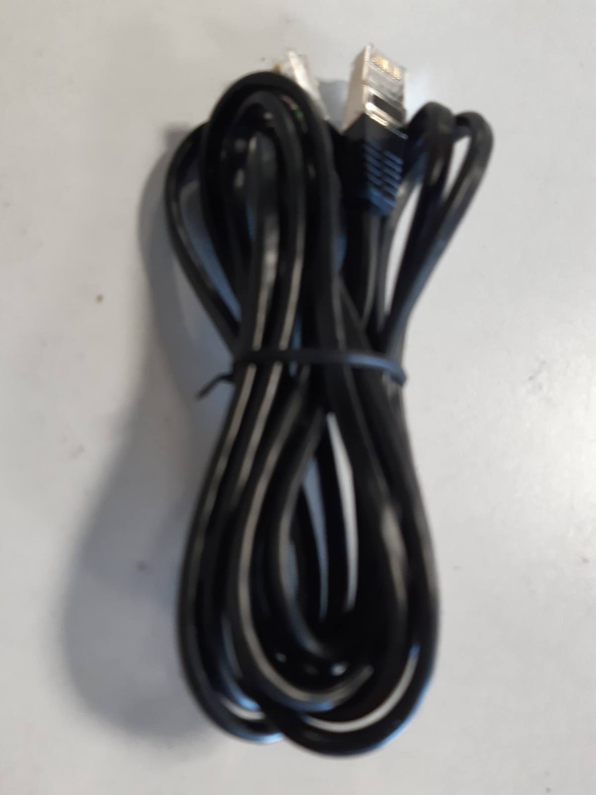 274767 - APM 570843 Kabllo ADSL RJ11/RJ45, Konektorë Mashkull/Mashkull, i Zi, Gjatësi 2M