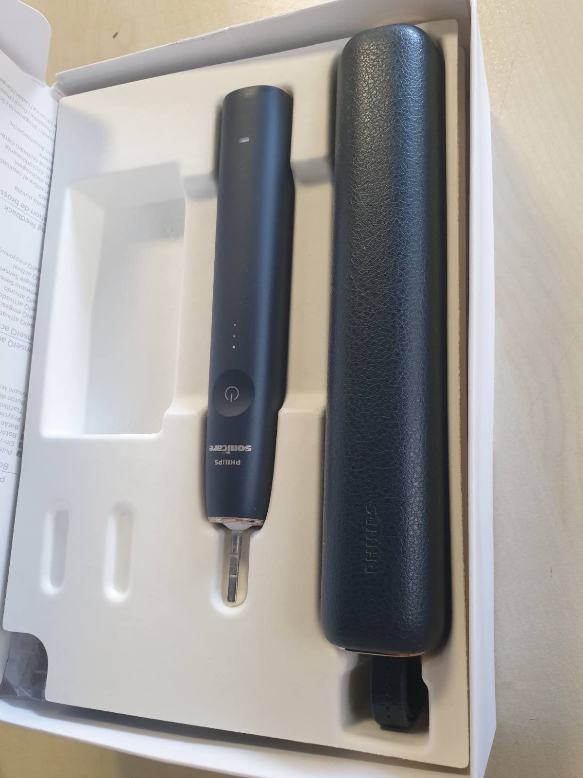 274819 - PHILIPS SONICARE DIAMONDCLEAN PRESTIGE 9900, Furçë dhëmbësh elektrike, Modeli HX9992/12, Kokë furçe A3 premium, Kuti karikimi blu mesnatë