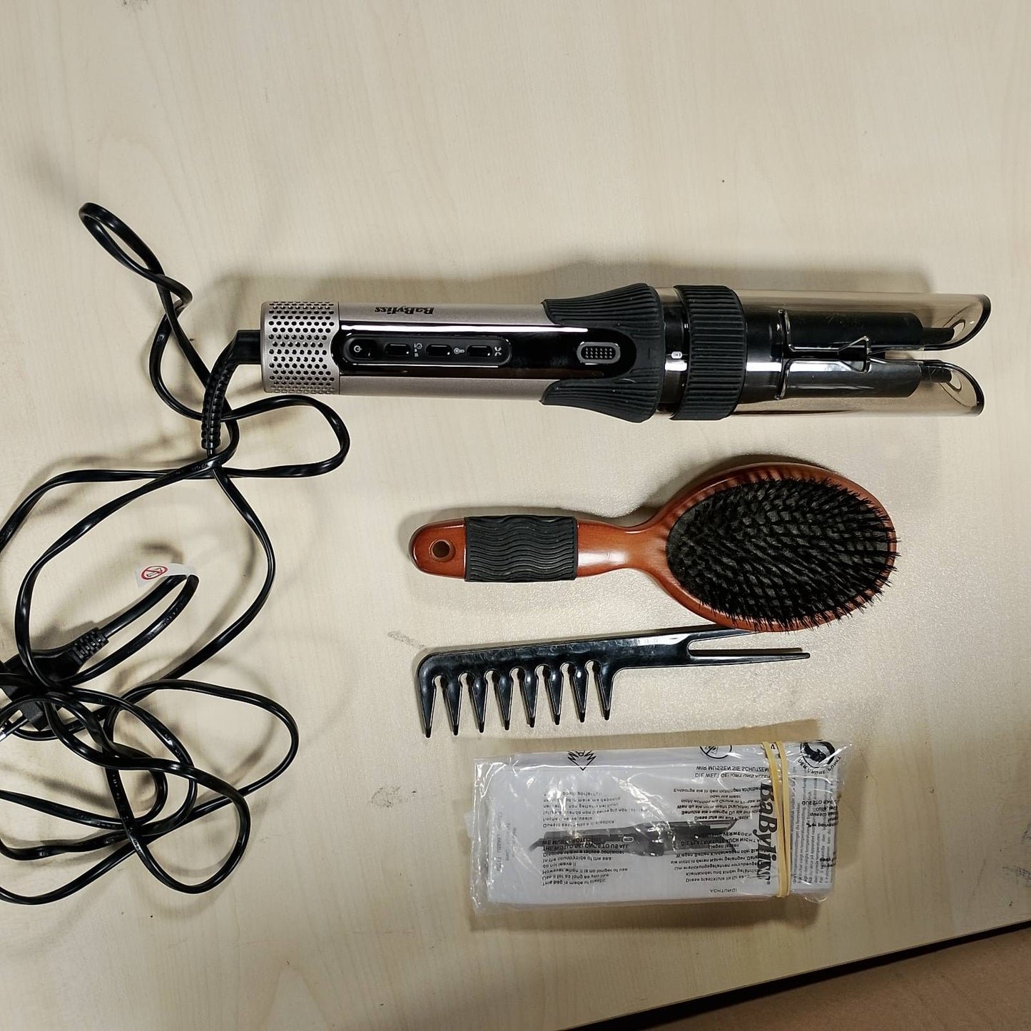 274863 - BABYLISS Automatic Curling & Waver Style Secret Air C6686E, fuçi 25 mm, 48 kombinime stilimi për kaçurrela dhe onde.