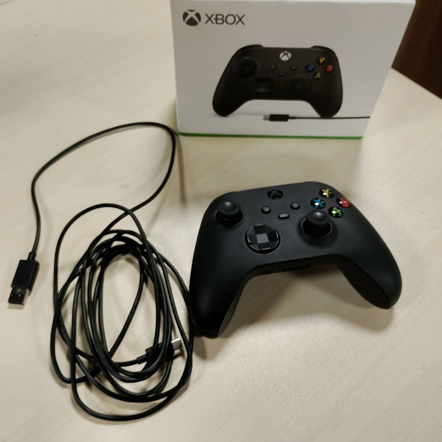 276360 - XBOX Kontrolluesi pa tel për PC + kabllo USB-C