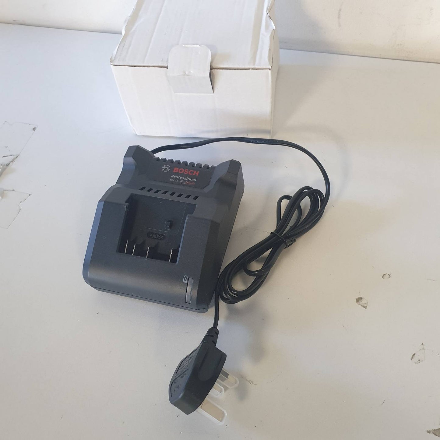 276475 - BOSCH Karikues GAL 18V-20 Professional, 2607226281