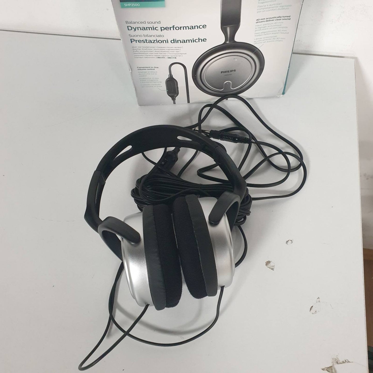 276789 - PHILIPS Kufje për TV HiFi SHP2500/10, Gjatësi kabllo 6 m, Argjend/E Zezë, Shirit koke i rregullueshëm