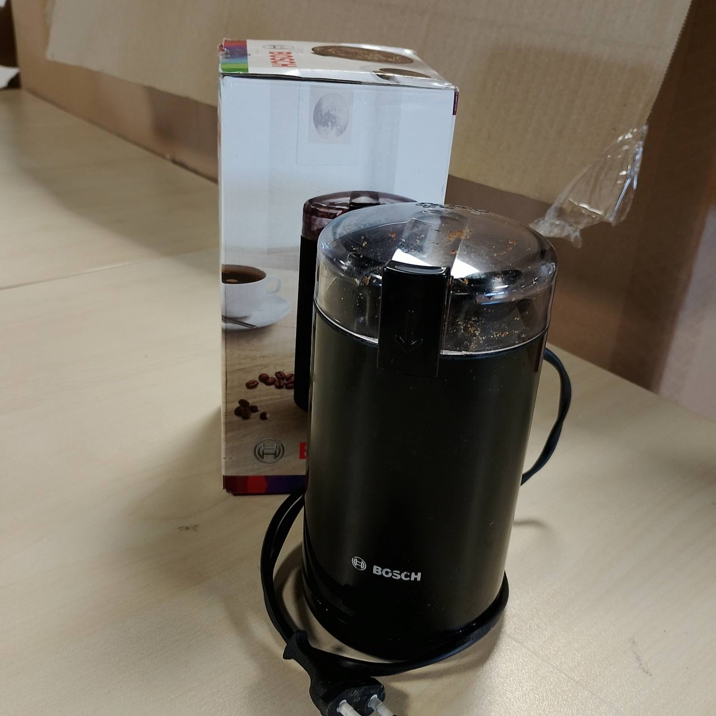 277525 - BOSCH Mulli kafeje TSM6A013B, i zi