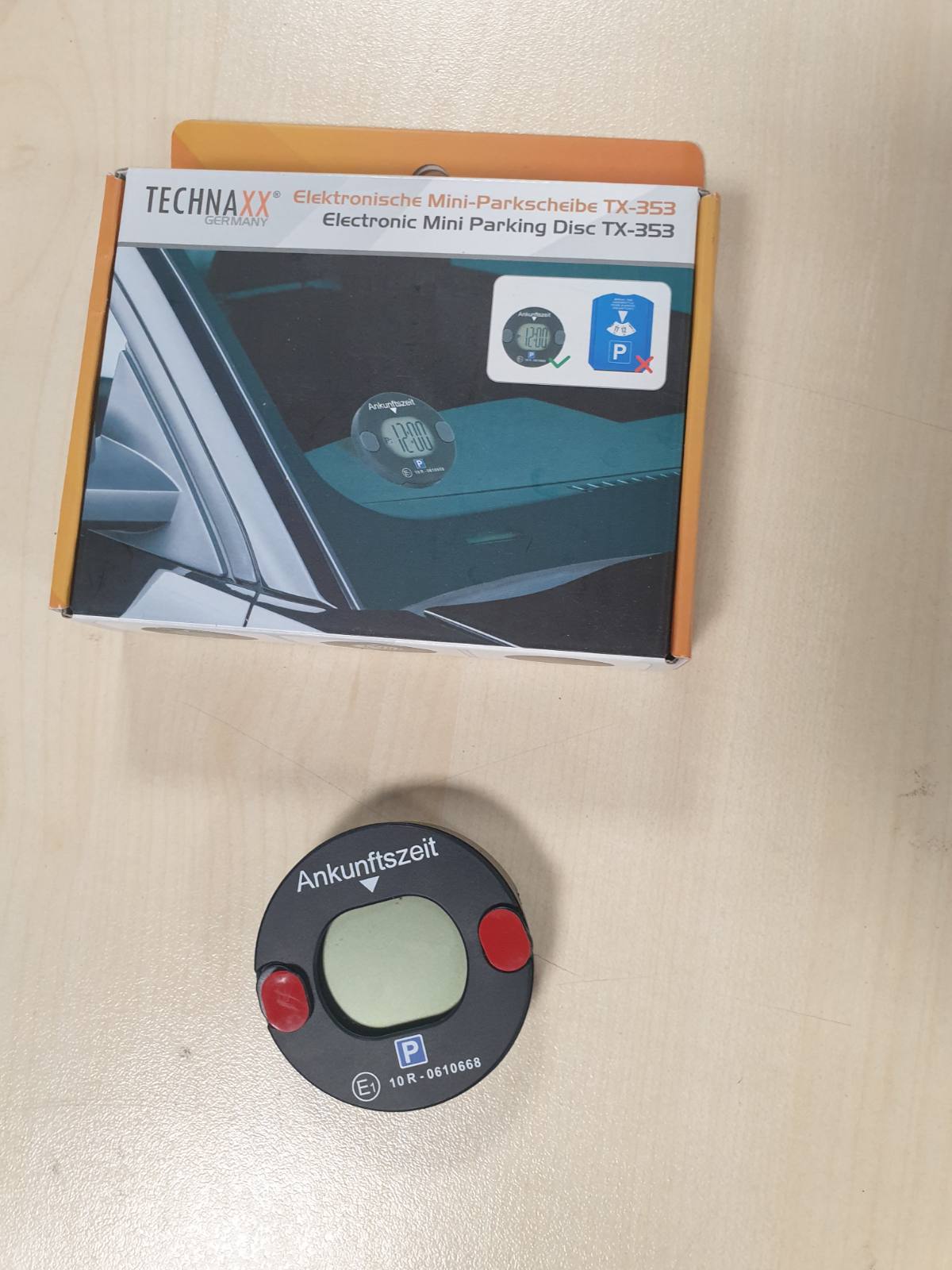 288839 - TECHNAXX Disk Parkimi Elektronik me Sensor Lëvizjeje TX-353, Orë Automatike Dixhitale, Montim Magnetik, e Miratuar nga KBA