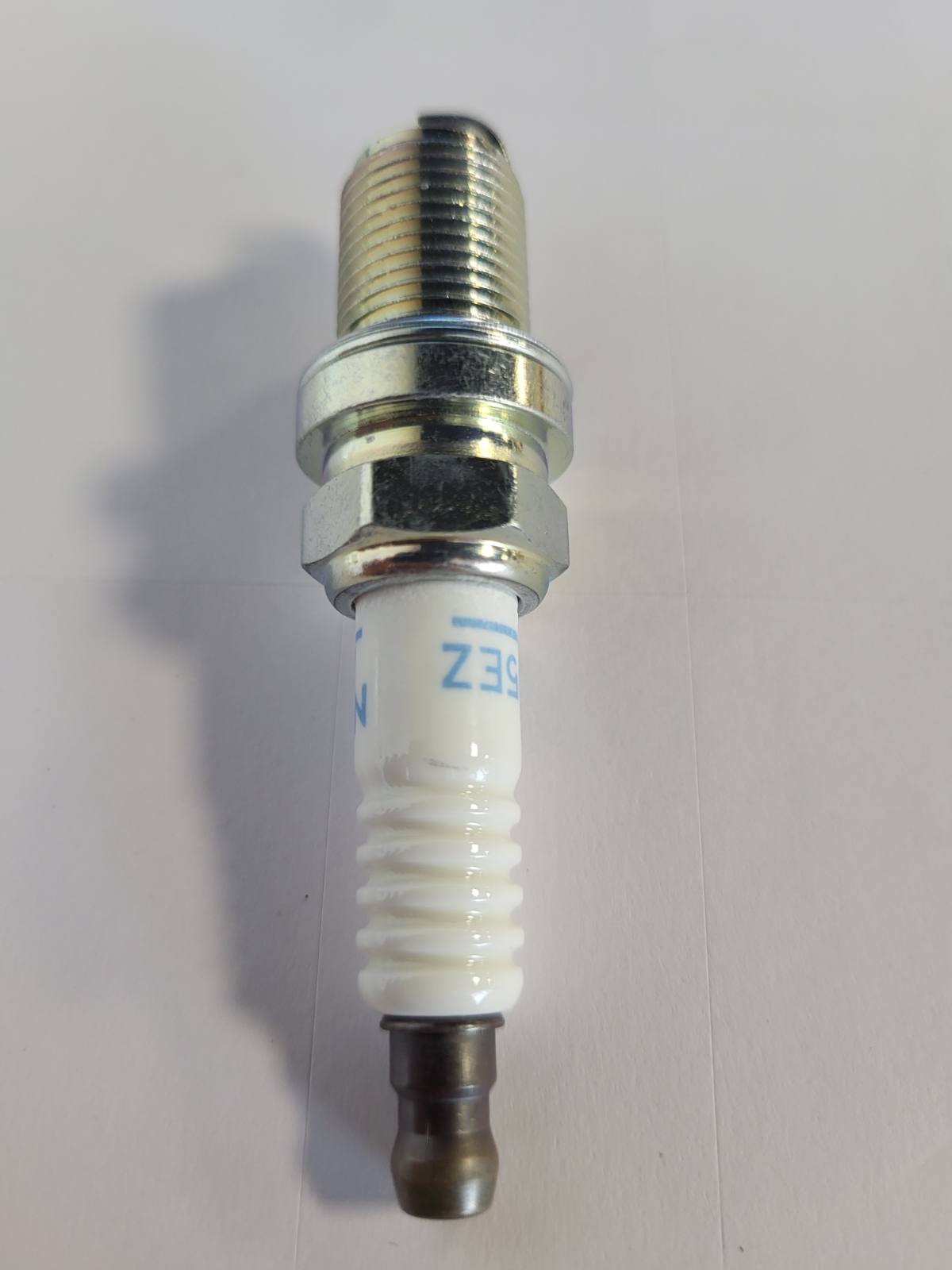 289346 - Elektrodë Qendrore e Nikelit për Tokëzim, 5 kOhm, Gjerësia: 16 mm