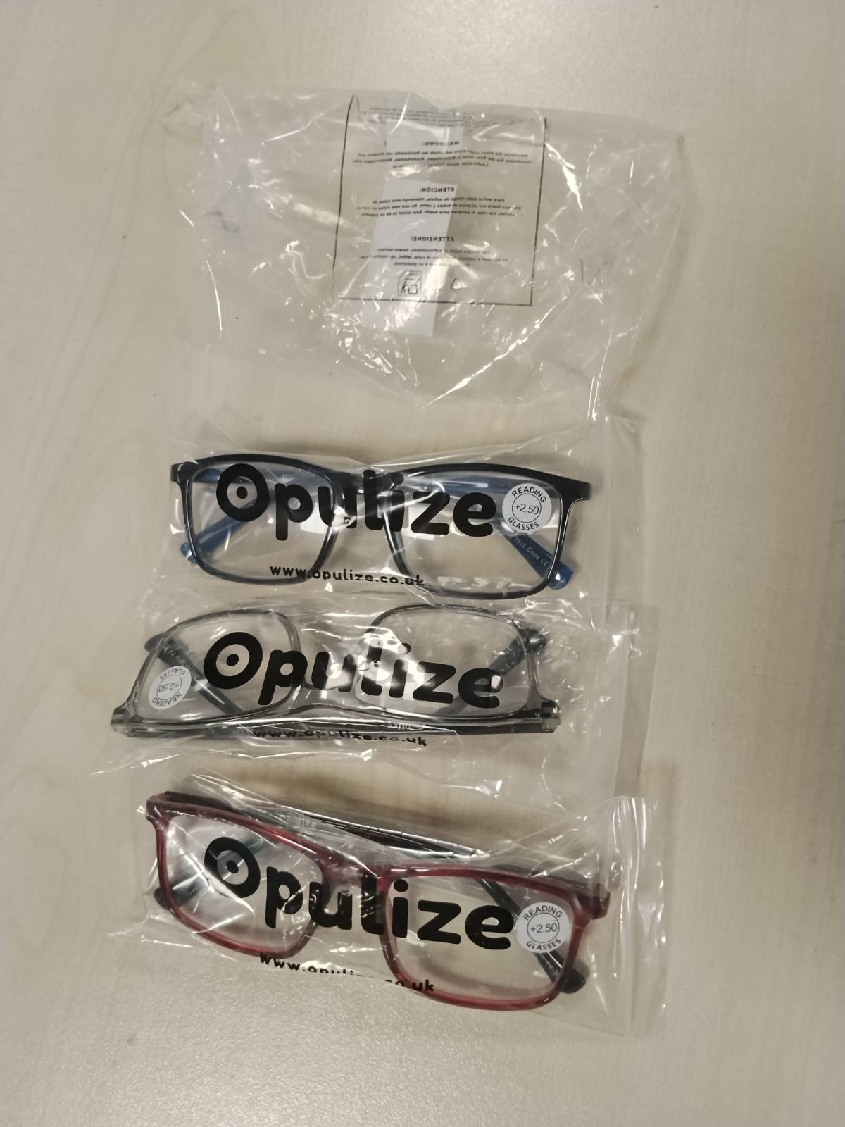 290273 - Pako me bojë OPULIZE, 3 syze të mëdha leximi, RRR4-17Z +2.50