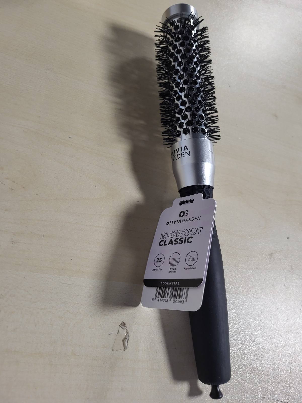 290328 - ESSENTIAL BLOWOUT Classic - Silver - 25 - Tharje e shpejtë, antistatike, me volum për flokë të shkurtër deri në të mesëm